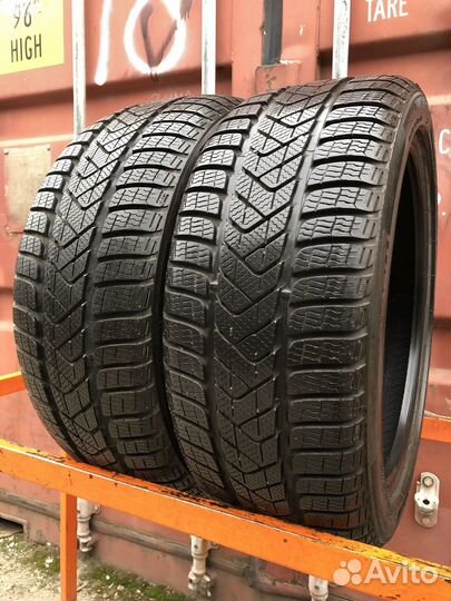 Pirelli Winter Sottozero 3 215/45 R17
