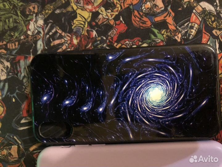 Продаю чехлы на iPhone 10