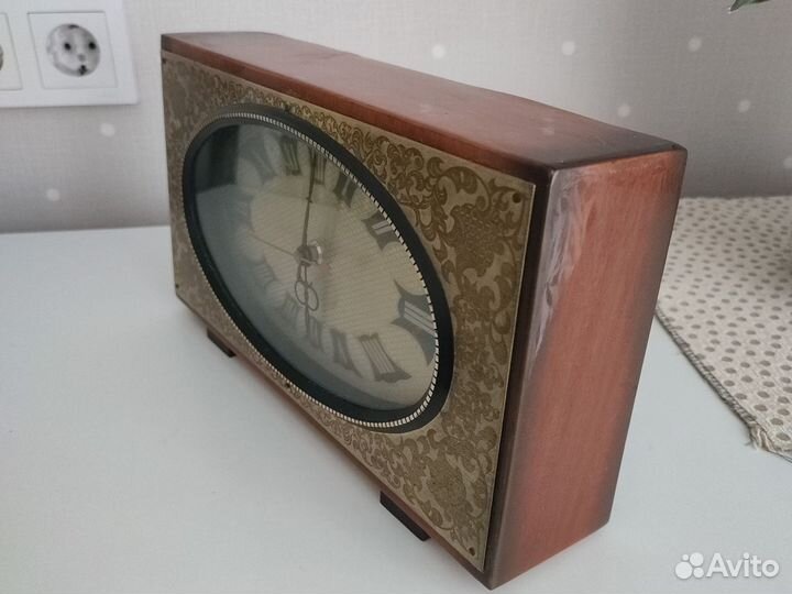 Настольные часы СССР Янтарь