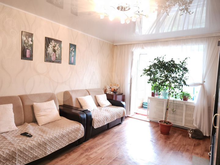 3-к. квартира, 65 м², 3/5 эт.