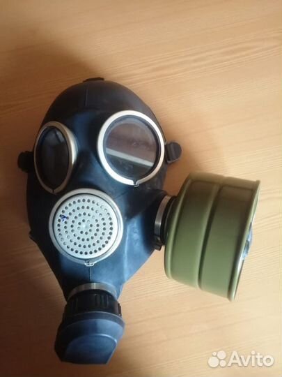 Противогаз