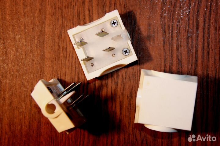 Штепсель телефонный штр-IY телеф. аппаратов СССР