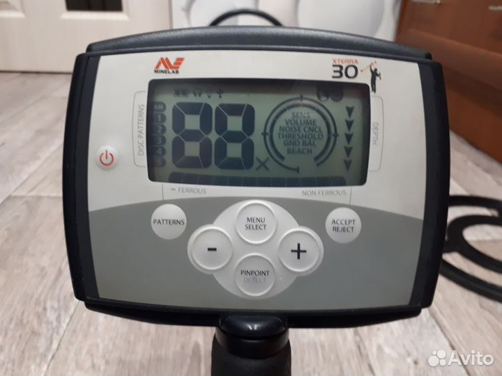 Металлоискатель Minelab X Terra 30
