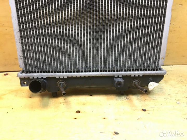 Радиатор двигателя Toyota Bb QNC21 3szfe 2006