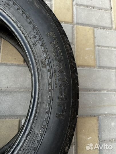 Nokian Tyres Hakkapeliitta SUV 215/60 R17 100S