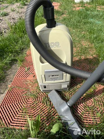 Пылесос Hitachi