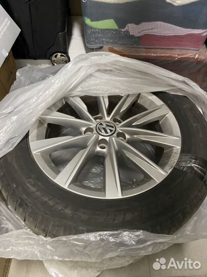 Продам оригинальные колеса с дисками