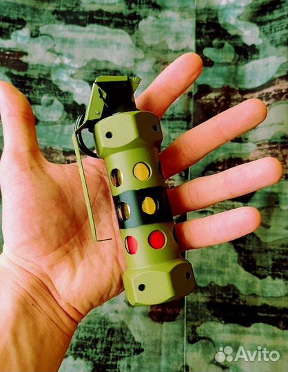 Коллекционная Светошумовая граната зажигалка