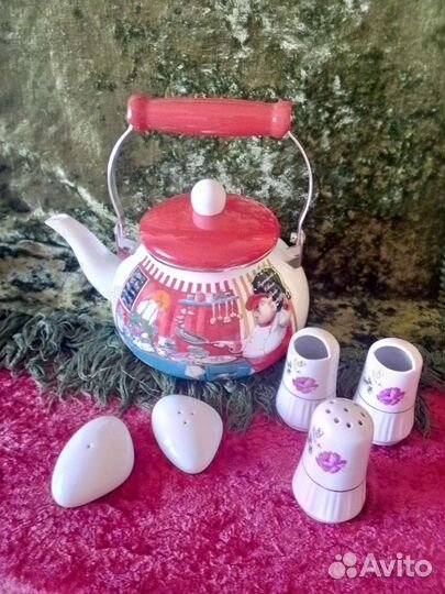 Чайник эмалированный солонки фарфор
