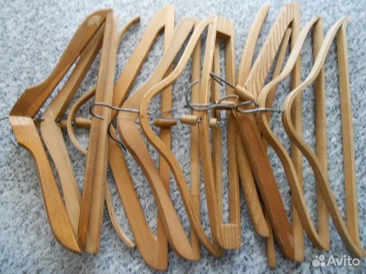 Вешалки плечики б/у