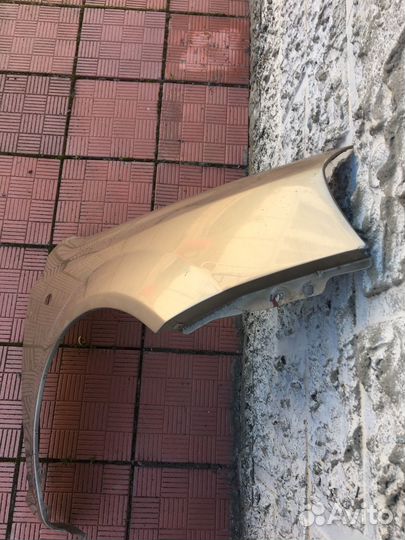Крыло лачети переднее правое седан