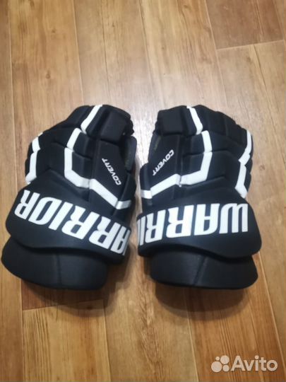 Краги хоккейные