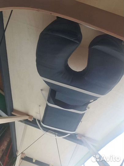 Массажная кушетка