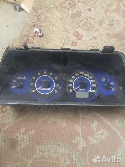 Панель приборов ваз 2110