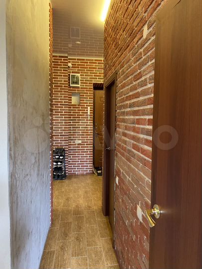 3-к. квартира, 69,9 м², 2/4 эт.