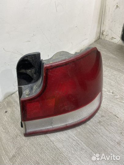 Фонарь задний правый Hyundai Lantra