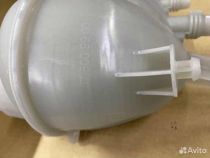 Расширительный бачок Mercedes 167 GLS GLE