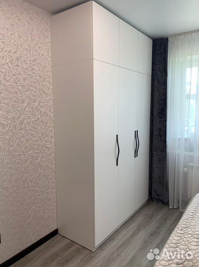 Шкаф в прихожую