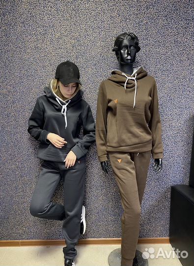 Спортивные костюмы