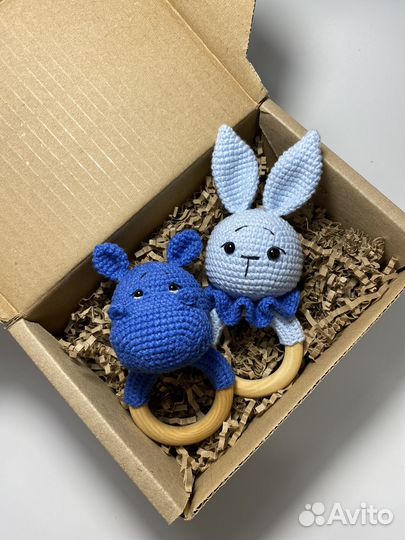 Вязаные погремушки