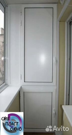 Пластиковый шкаф на балкон