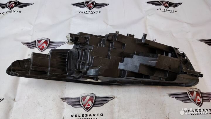 Фара правая Exeed TXL 2019-2023 год