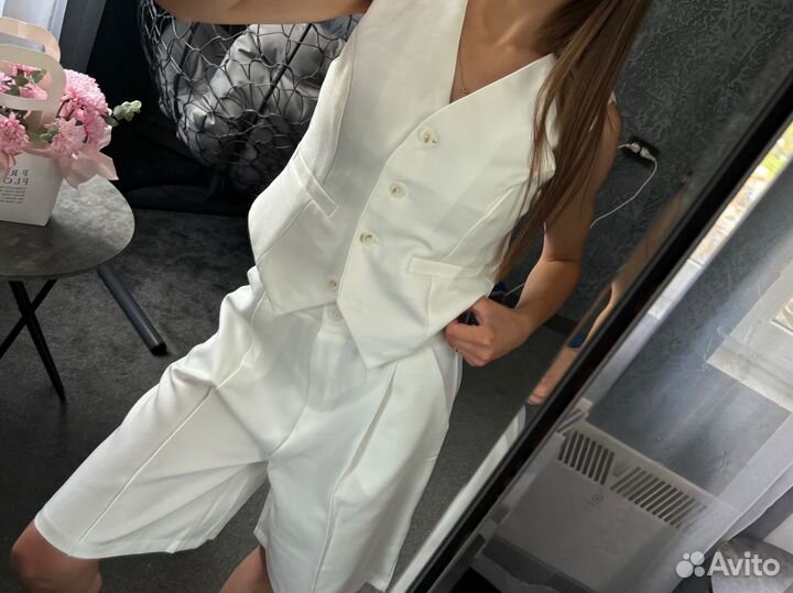 Костюм женский