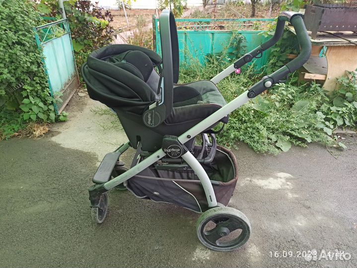 Автолюлька с шасси Peg Perego