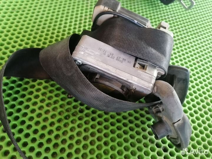 Ремень безопасности передний левый Шкода фабия 1