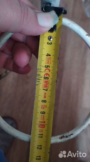 Подставка для цветов металлическая