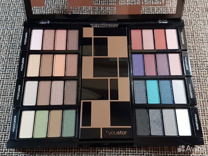 Палитра *youstar и lip artist pro