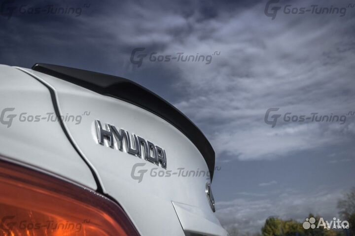 Лип спойлер Razor на Hyundai Solaris