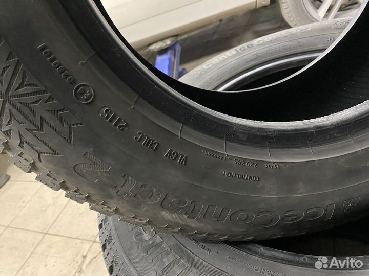 Continental IceContact 2 215/65 R16