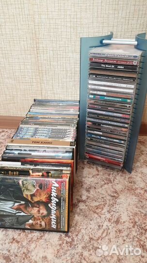 Коллекция дисков CD/MP3/DVD