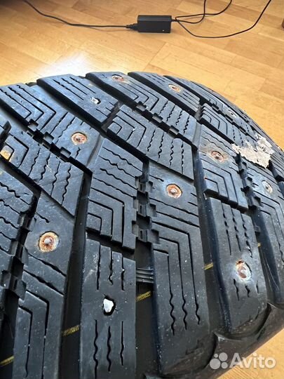 R17 Goodyear UltraGrip Ice WRT SUV 225/60, PCD 0x500 DIA 472
