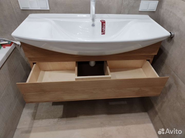 Тумба для ванной из массива