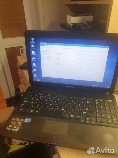 Ноутбук samsung r540