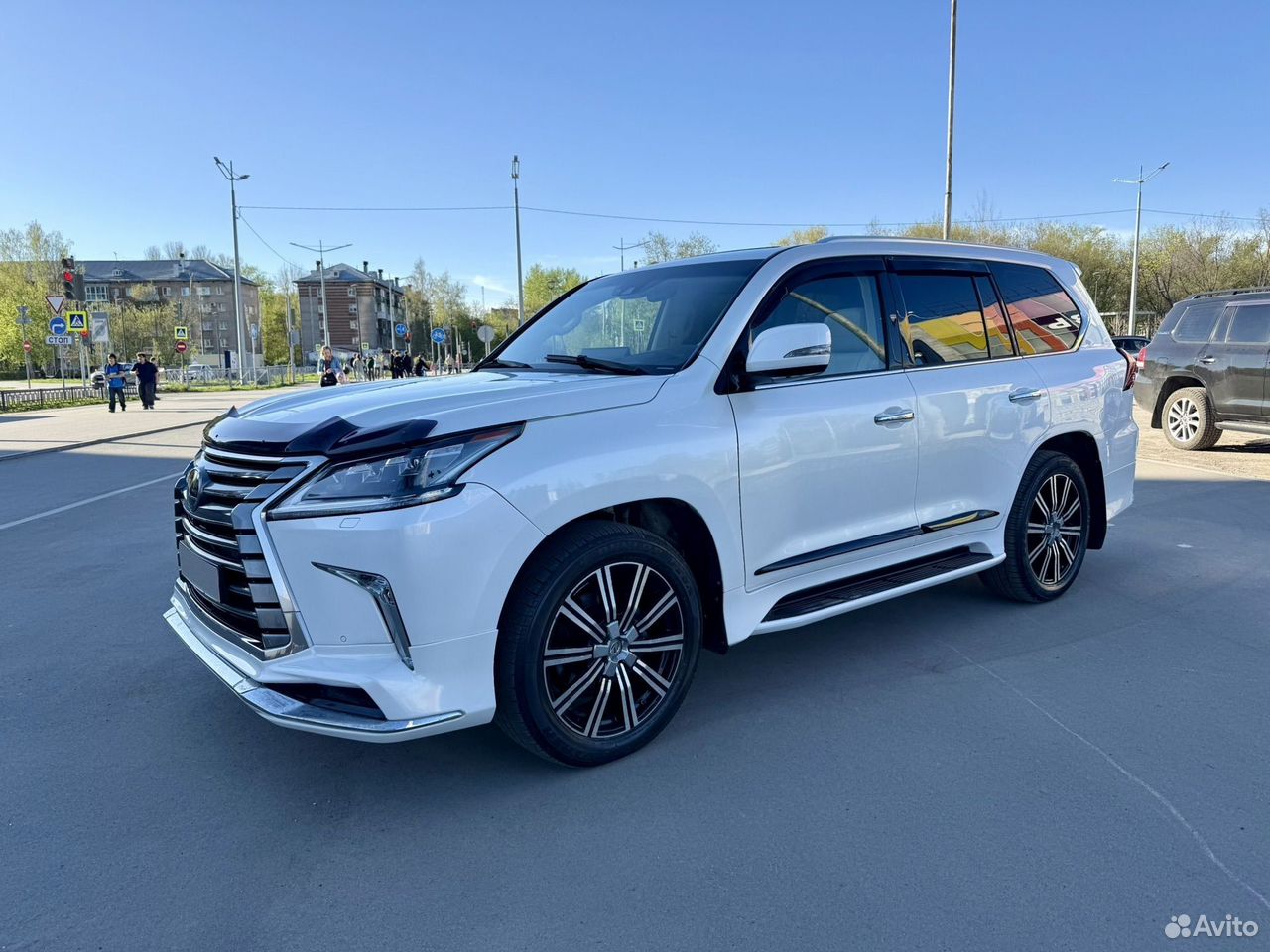 Lexus LX 5.7 AT, 2016, 69 500 км