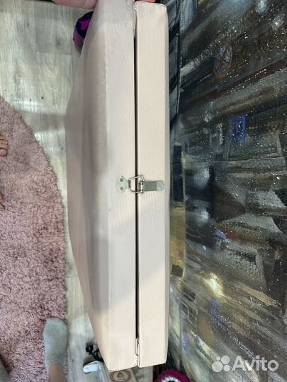 Кушетка для наращивания ресниц