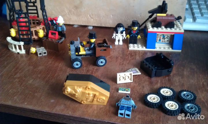 Лего lego Adventurers 90 х приключения