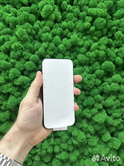 iPhone 15 Pro, 256 ГБ