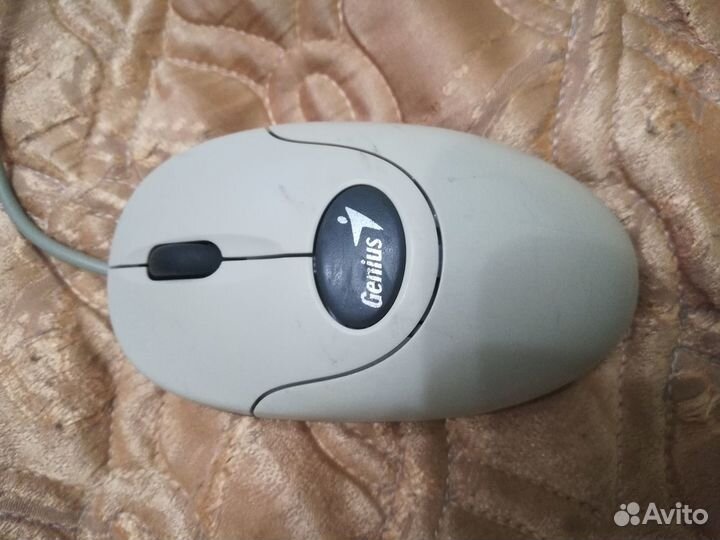 Компьютерная мышь genius