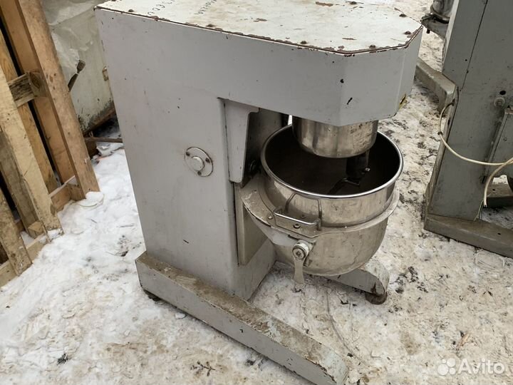 Миксер Mateka MKY 360 U