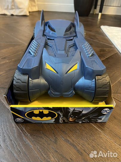 Бэтмобиль