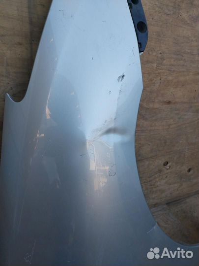 Крыло переднее правое Toyota Prius 2 NHW20 2003