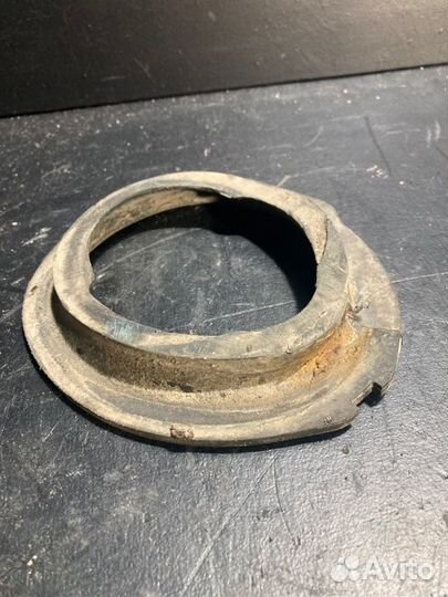 Проставка пружины передняя Bmw 5 Series E60 N62B44