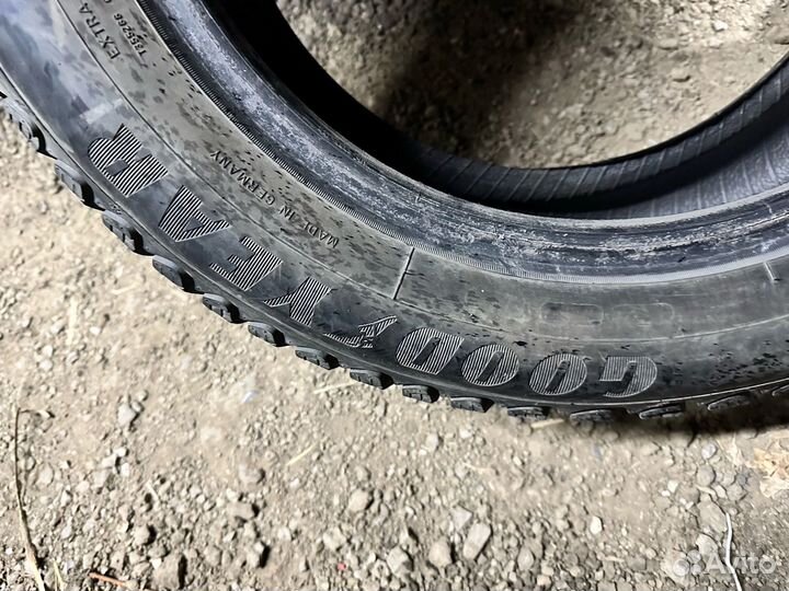 Goodyear Ultragrip Ice Arctic 225/55 R17