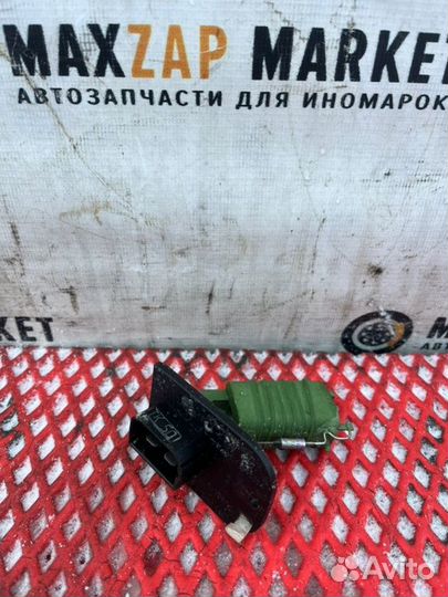 Резистор отопителя Chevrolet Niva Bertone 1.7 2010