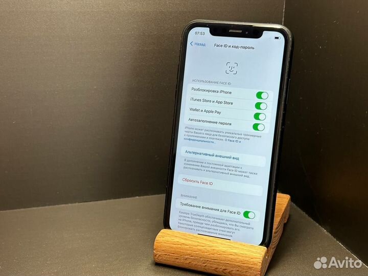 iPhone Xr, 64 ГБ