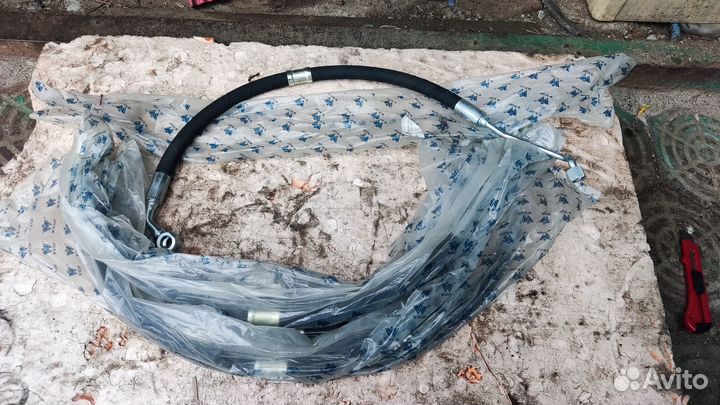 Шланг гур новый Мерседес 202 208 V6